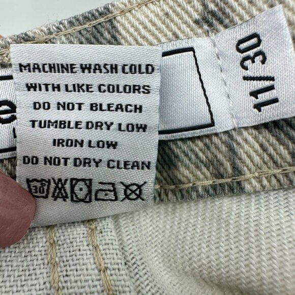 NWT Refrain Los Angeles Printed Wide Leg Jeans | Luxe Denim | Size 11/30 - Picture 4 of 10